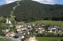 Vista su Versciaco in estate