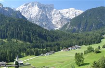 Vista su San Vito nella Valle di Braies
