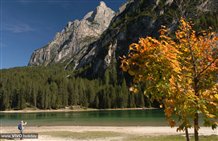 Lago di Braies in autunno - VIVOAltaPusteria