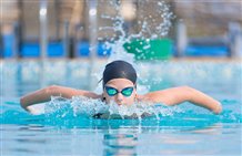 Nuotare nell'area vacanze Alta Pusteria